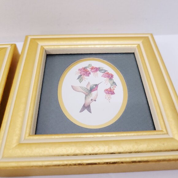 2 Kathy Seek Framed Art Ruby-throated Hummingbird Feathered Friends HEARTFELT - Picture 3 of 4
